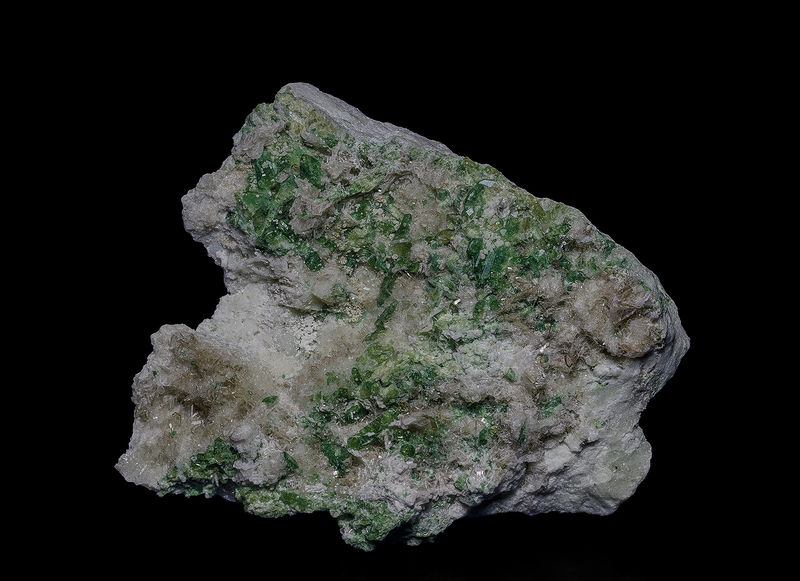 ChrVesuvianite1.jpg