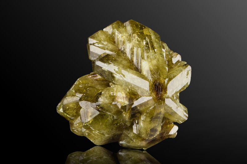 Chrysoberyl-MIM_Museum(1743).jpg