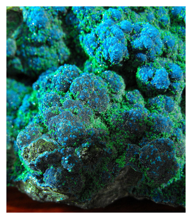 Cornetite - Closeup 1.jpg