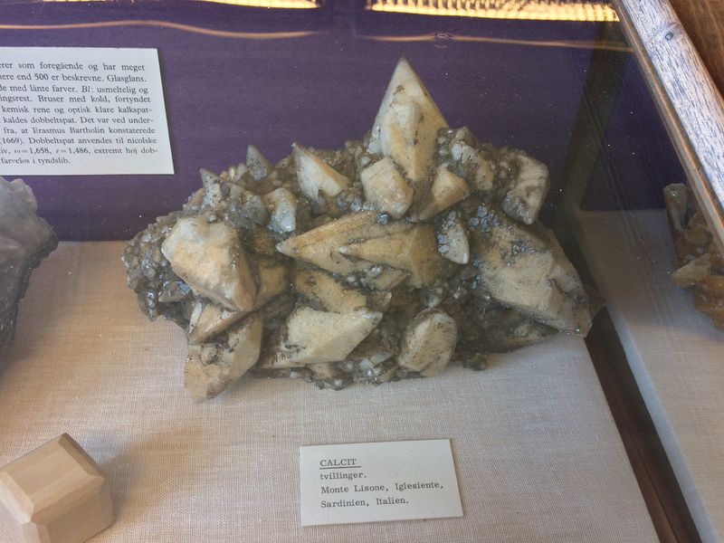 DGM, Calcite, Monte Lisone, Iglesiente, Sardinia, Italy.JPG