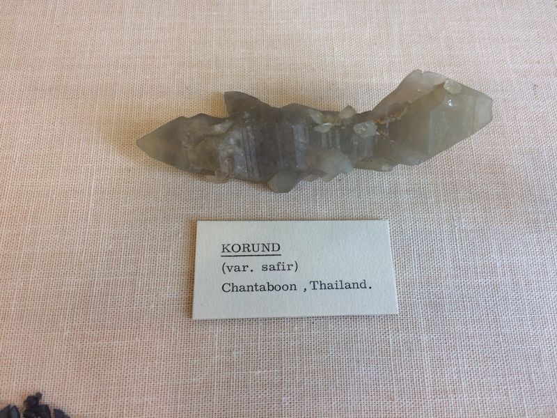 DGM, Corumdum (var sapphire), Chantaboon, Thailand.JPG