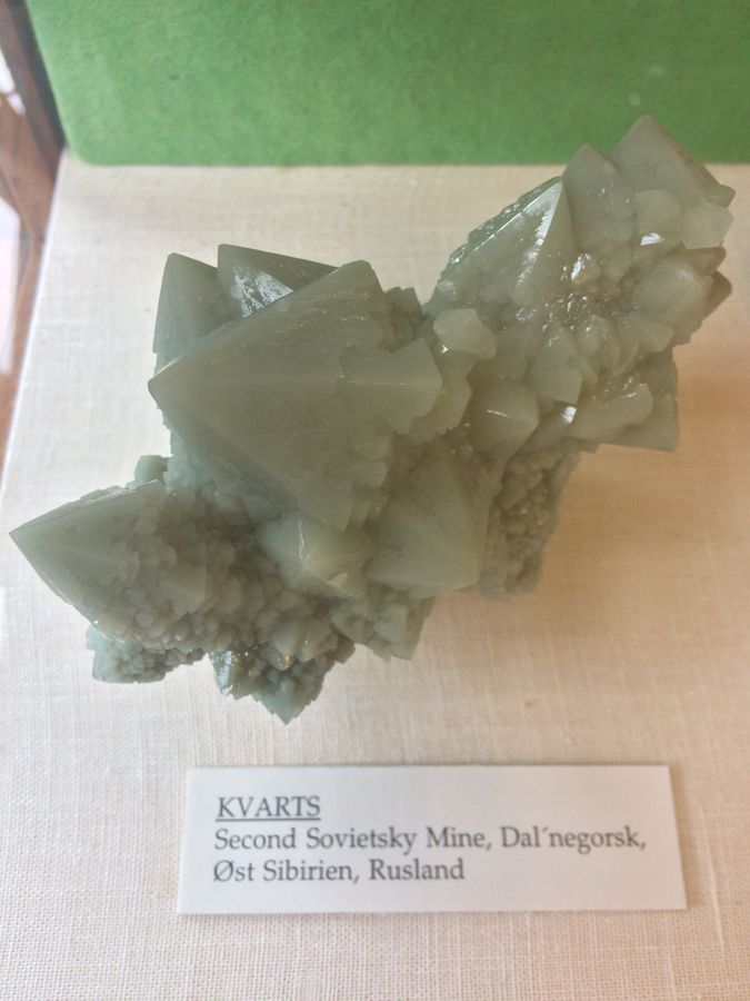 DGM, Quartz, Second Sovietsky Mine, Dalnegorsk, Russia.JPG
