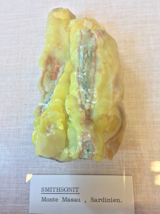 DGM, Smithsonite, Monte Masau, Sandinia, Italy.JPG
