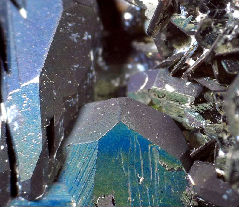Elba Hematite Under the Microscope 1.jpg
