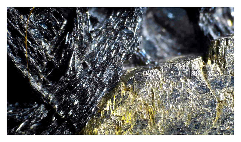 Elba Pyrite with Hematite - hematite clashing with pyrite.jpg