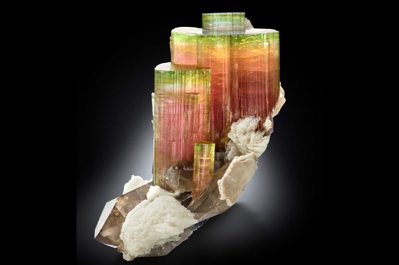 Elbaite-MIM_Museum(2252-3).jpg