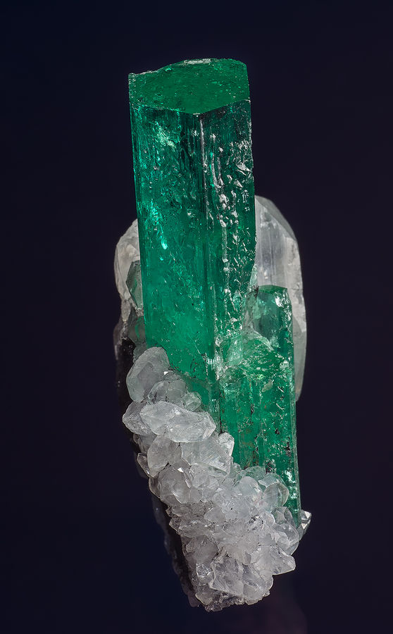 EmeraldCalcite.jpg