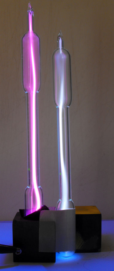 ENERGIZED ARGON (L) OXYGEN (R).jpg