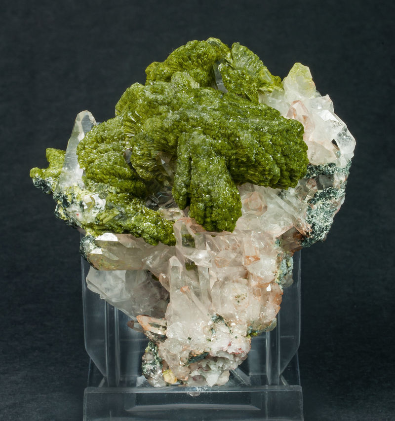 Epidote with Quartz - Imilchil area_Morocco.jpg