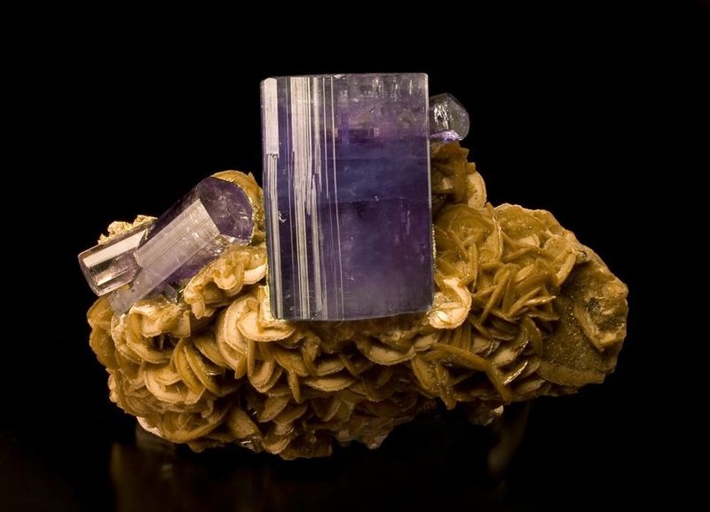 fluorapatite morada.jpg