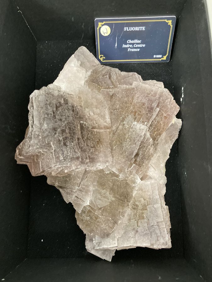 Fluorite, Chaillac, France.JPG