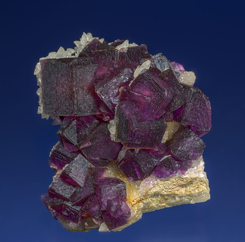 FluoriteQtzCalcLg.jpg