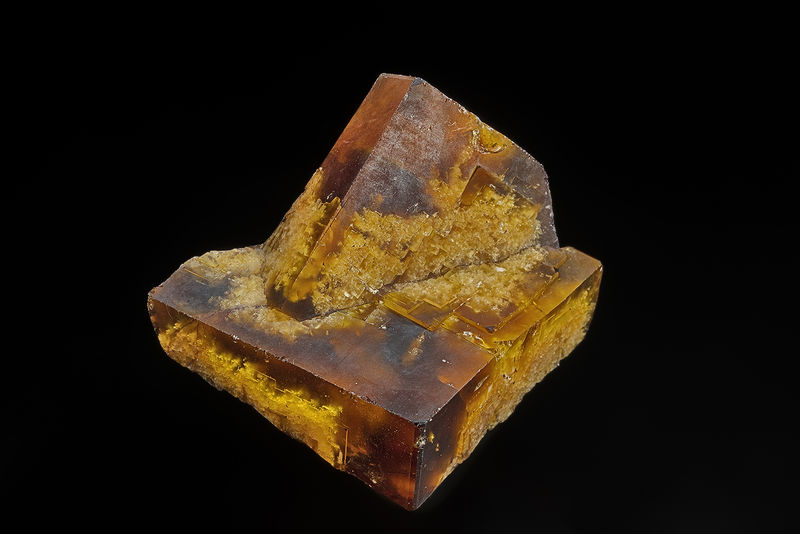 FluoriteWolsg.jpg