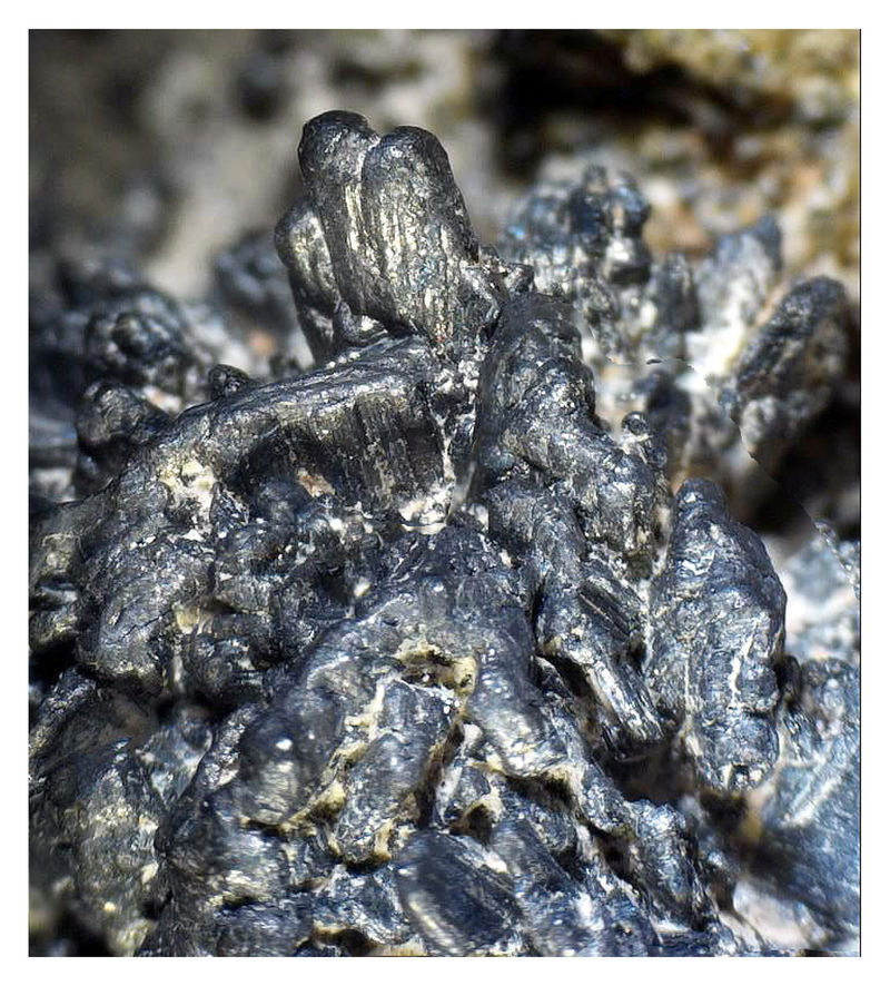 FRANCKEITE UNDER THE SCOPE 2.jpg