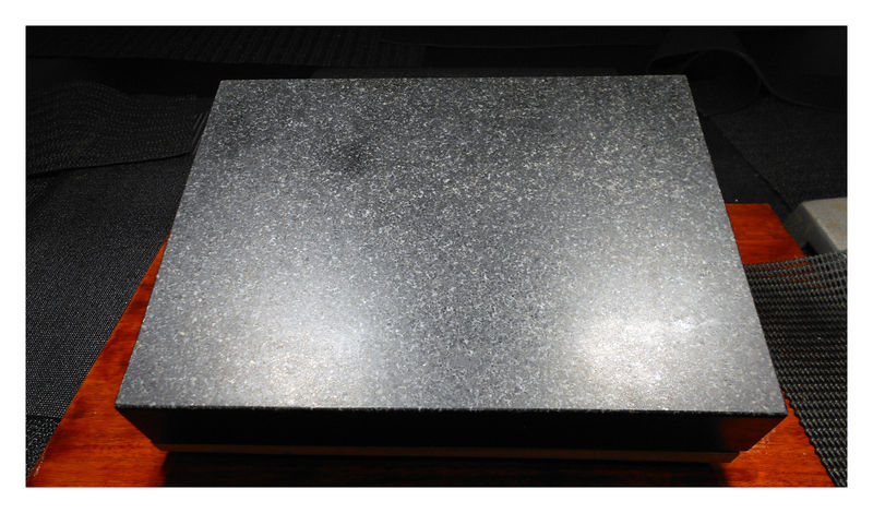 GRANITE SURFACE PLATE - 1.jpg