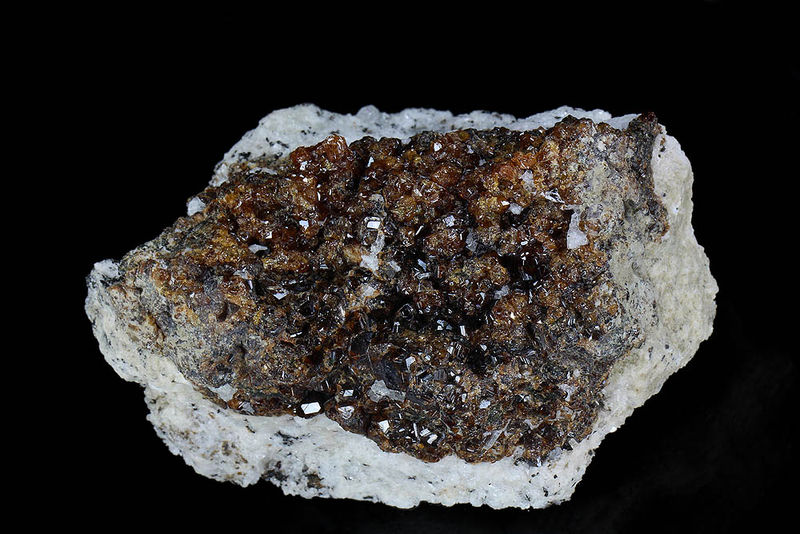 Grossular Pargasit Vesuv Italien 6 cm IMG_7085 fc.jpg