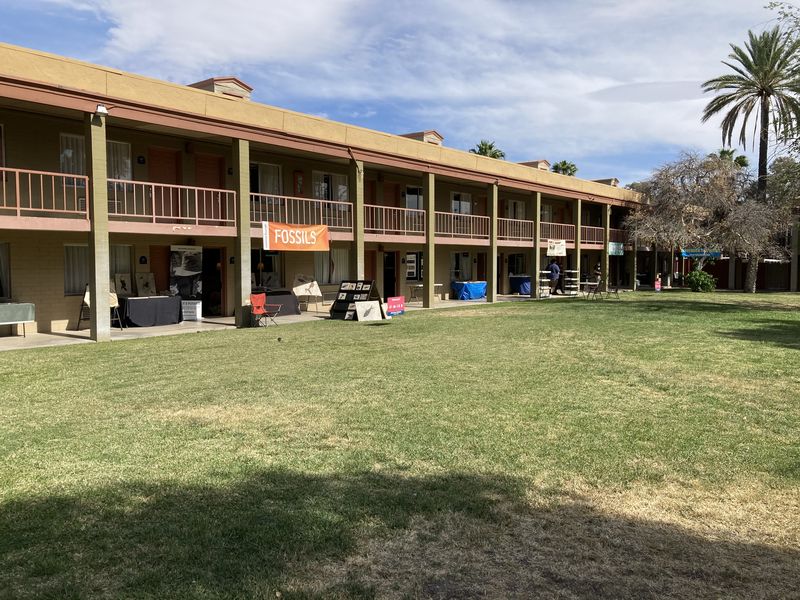 Hotel Tucson (5).JPG