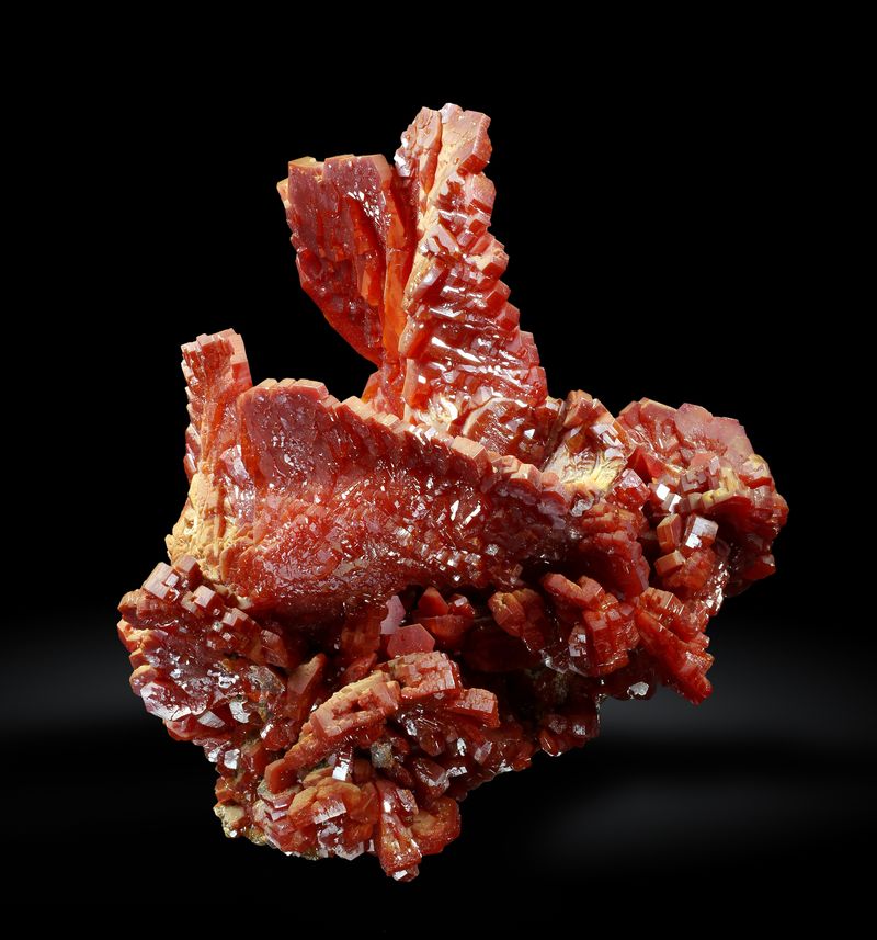 IMG_8734-Vanadinite1-68mm-Mibladen,Morocco-ELlorens copia.jpg