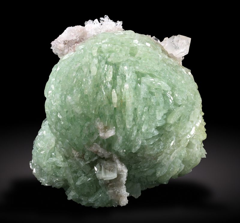 IMG_9027-Prehnite-9cm-JebelMellah,Figuig,Morocco-ELlorens copia.jpg