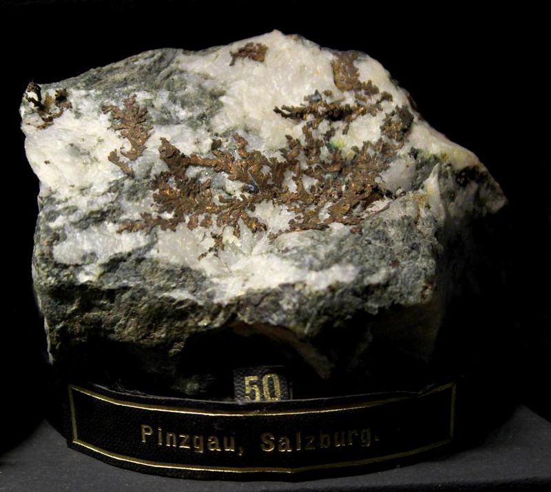 Kupfer Pinzgau Sbg. ca. 6 cm IMG_1769.JPG