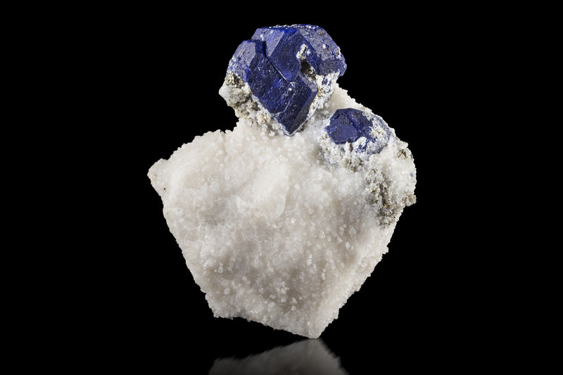 Lazurite-MIM_Museum(2224).jpg