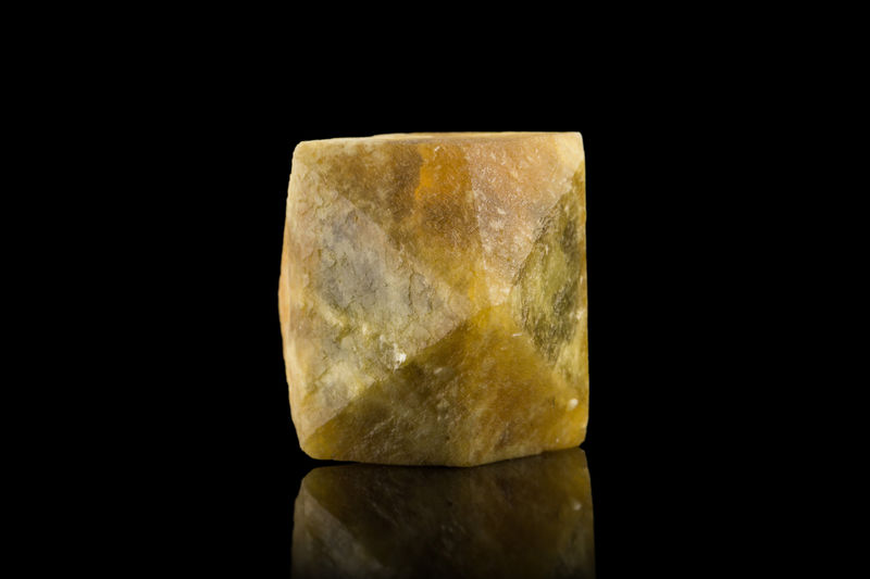 Londonite-MIM_Museum(1746).jpg