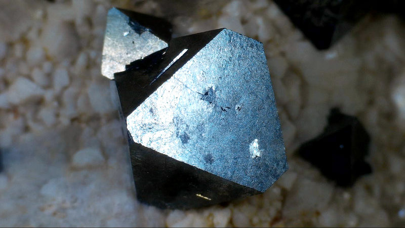 Magnetite in Matrix 1.jpg