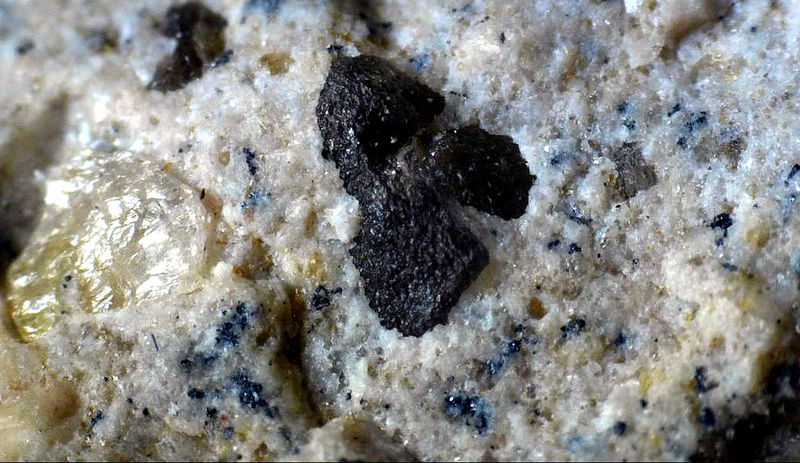 Magnetite Matrix 1.jpg