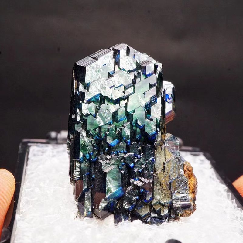 matrix vivianite.jpg