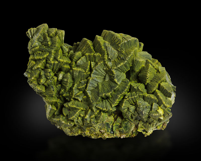 Meta-autunite-MIM_Museum(1546).jpg