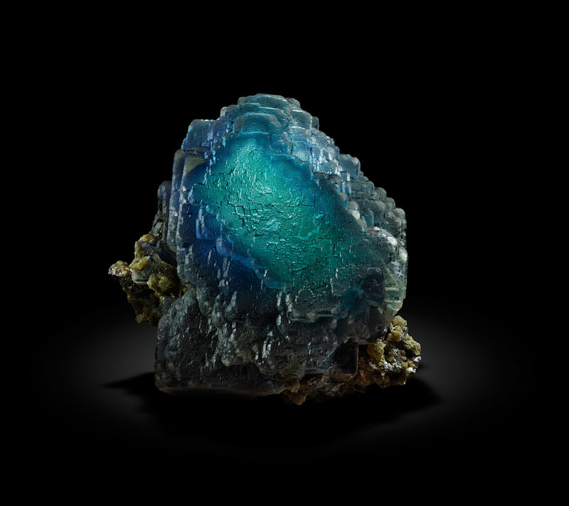 Mineralientage Munich 2021 - A giant Fluorite from Panasqueira (3).jpg