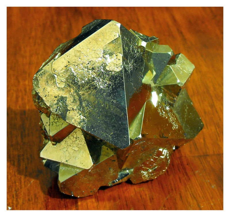 Octahedral Pyrite 1.jpg