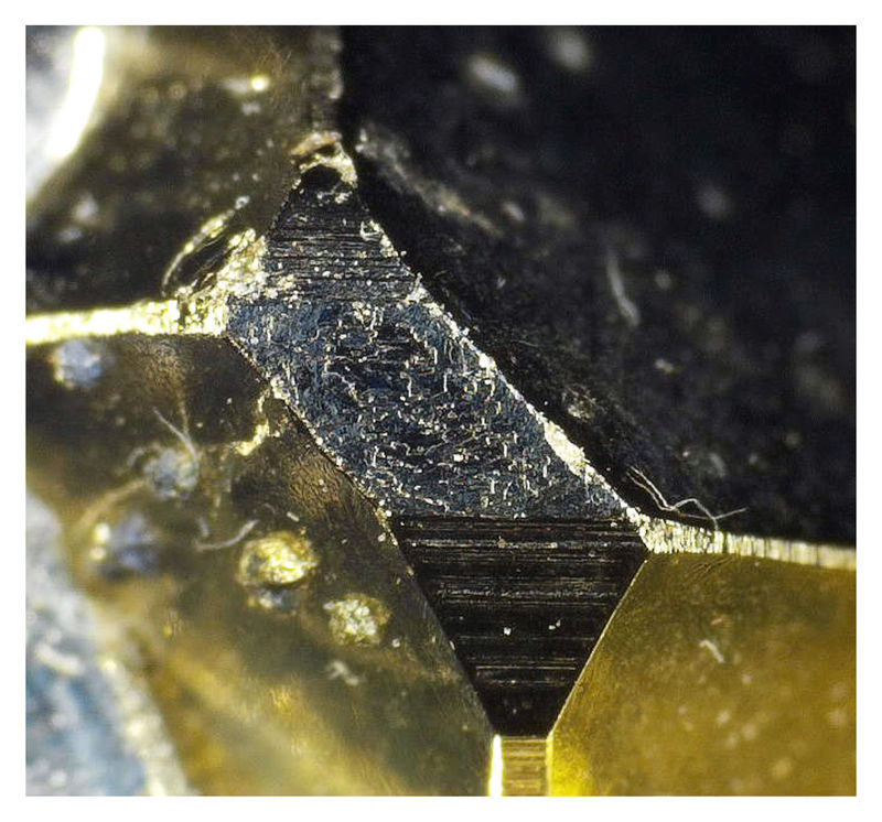 Octahedral Pyrite -Termination Under the Microscope 1.jpg