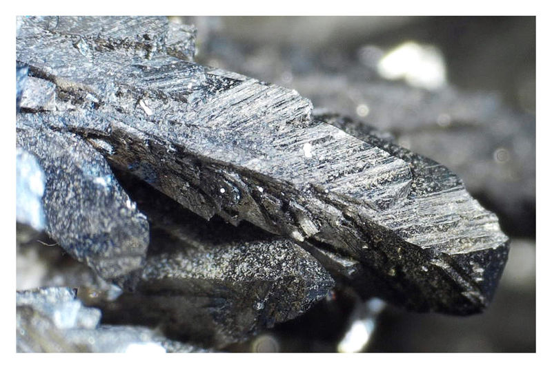 Peru Arsenopyrite - Under the Microscope 2.jpg