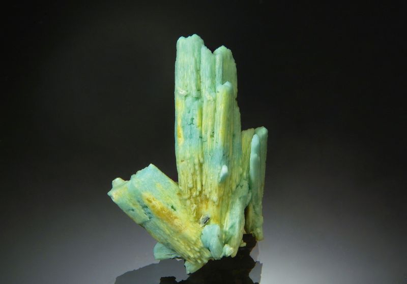 Plumbogummite ps. pyromorphite - Yangshuo Mine.jpg