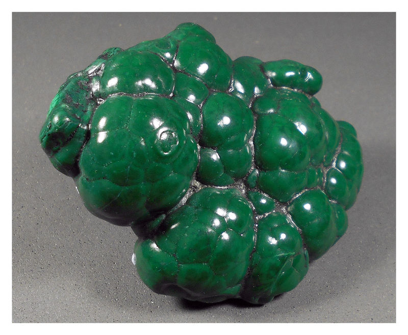 POLISHED MALACHITE 2.jpg