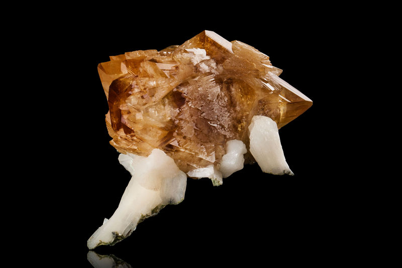 Powellite-MIM_Museum(1604).jpg