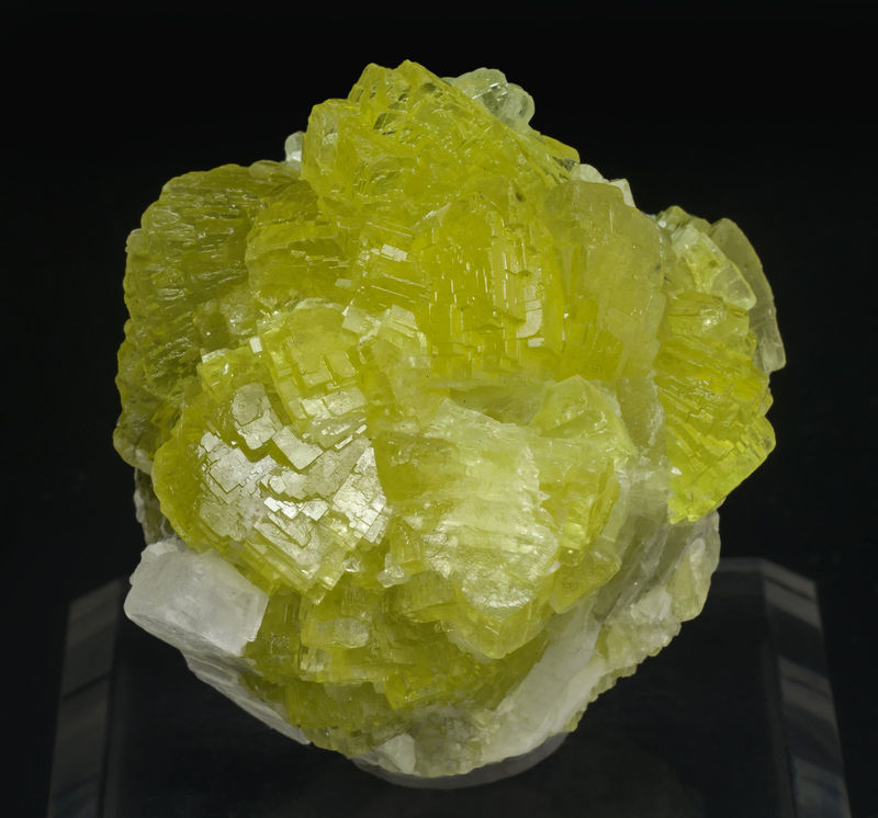 Prehnite - Merelani Hills_Tanzania.jpg