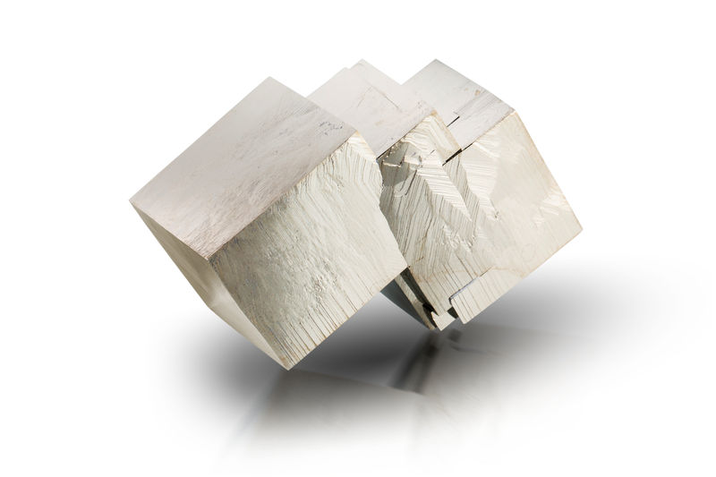 Pyrite-MIM_Museum(1843).jpg