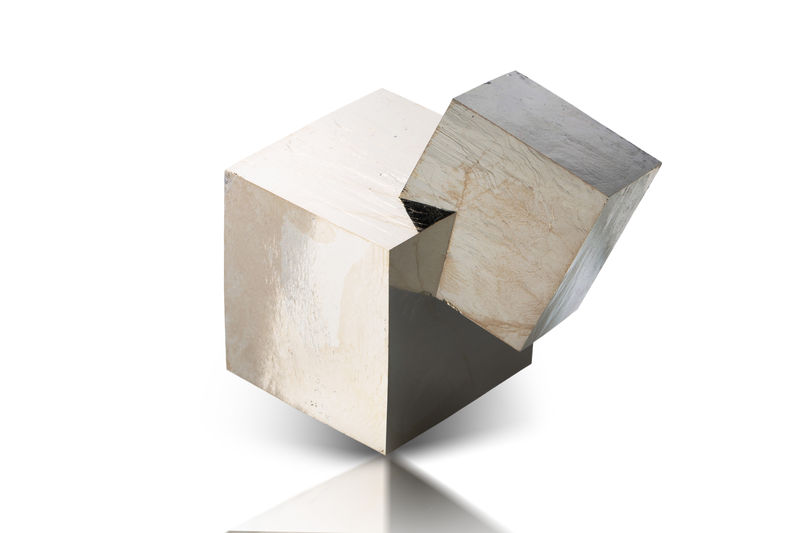 Pyrite-MIM_Museum(1845).jpg