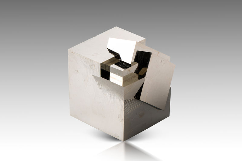 Pyrite-MIM_Museum(1849).jpg