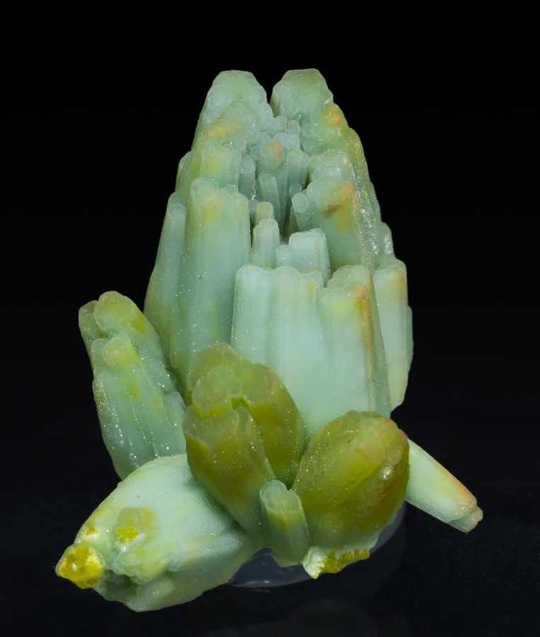 Pyromorphite with Plumbogummite - Yangshuo Mine_Yangshuo County_Guilin_Guangxi Zhuang_China.jpg