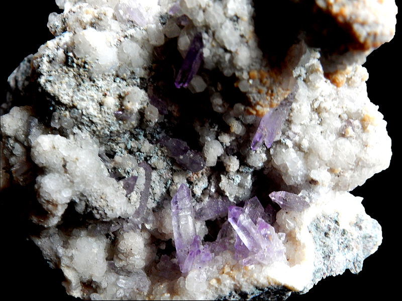 Quartz var. Amethyst no 234 - Detail FMF.jpg