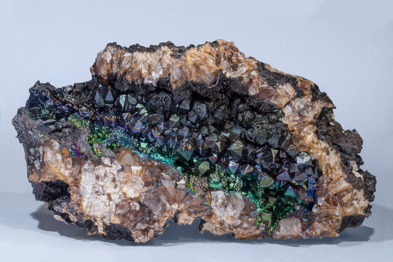 Quartz with Goethite - San Valentín open pit_Murcia_Spain.jpg