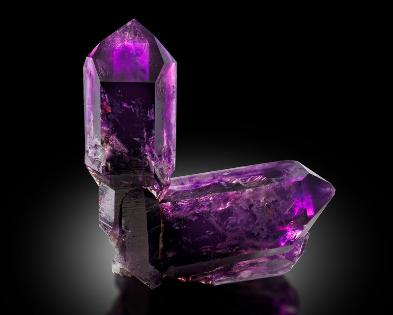 Quartz(amethyst variety)-MIM_Museum(1902-1).jpg