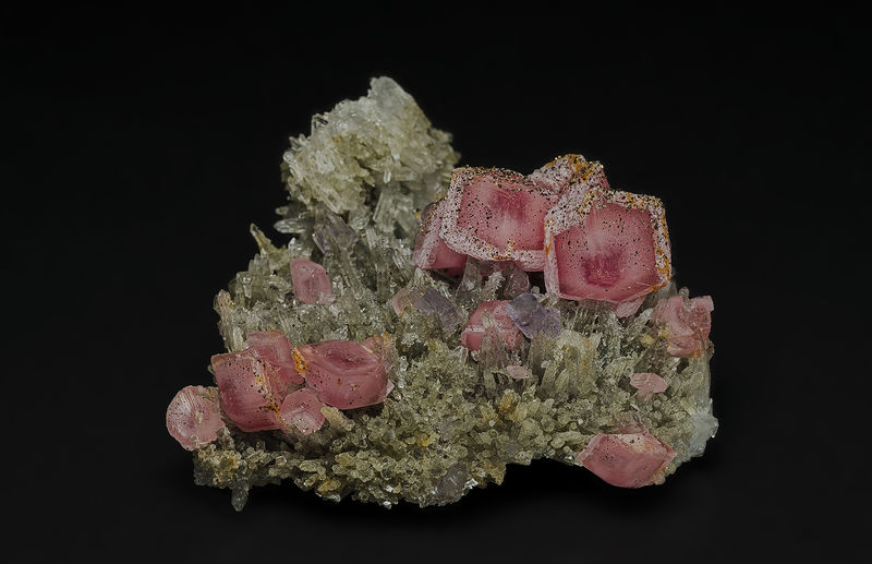 RhodoApaPyrQtz.jpg
