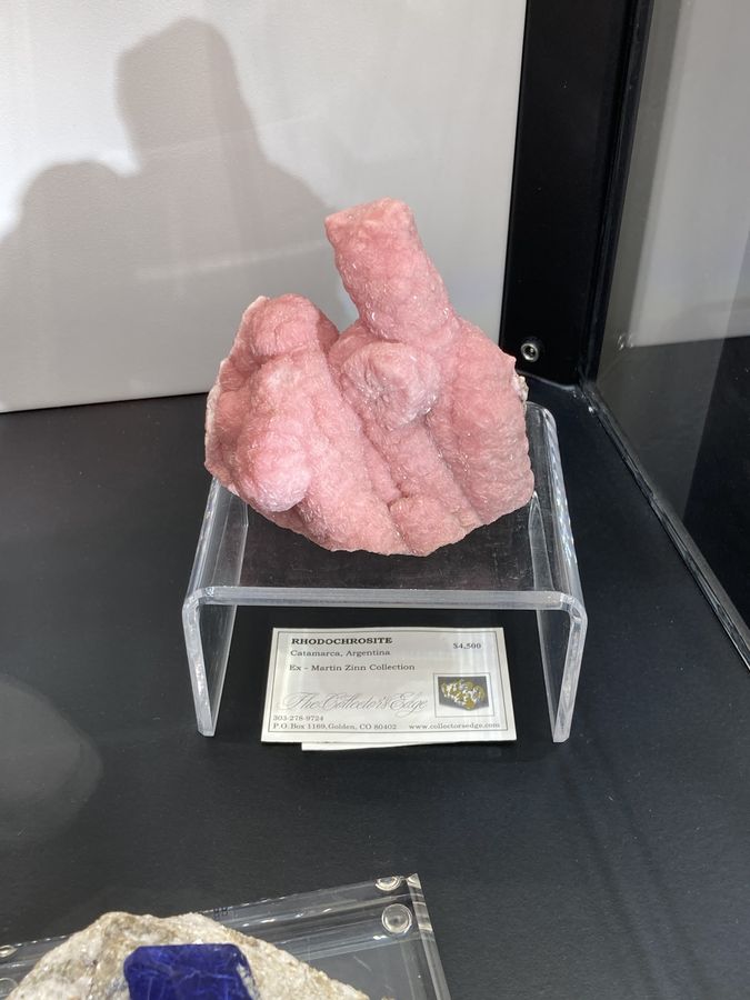 Rhodochrosite, Catamarca, Argentina.JPG