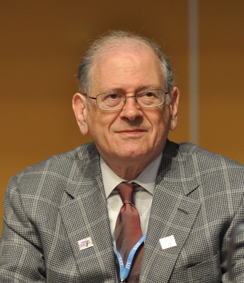 Robert Kahn - TCP-IP.jpg