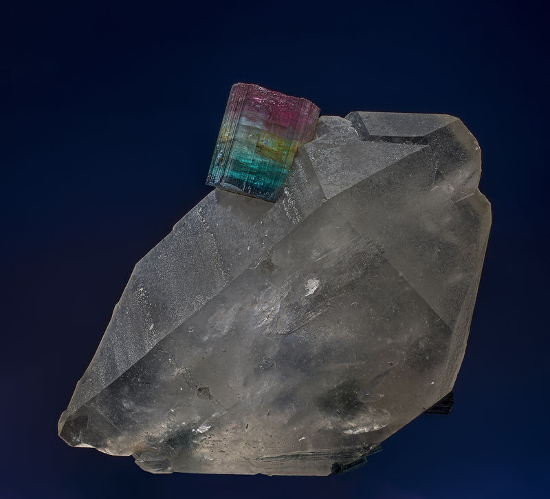 SapoQtzTourmaline1.jpg