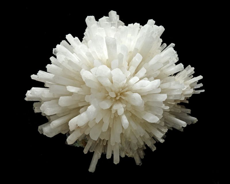 Scolecite - MIM Museum.jpg